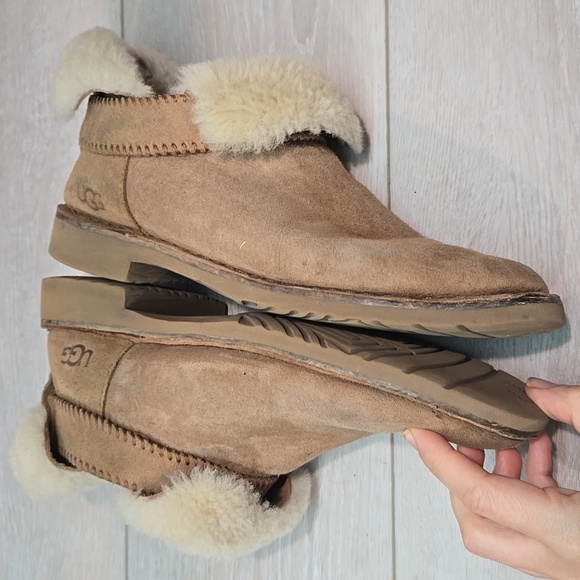 Ugg Australia Shearling Women's Ankle Leather Shoes Boots Sz 10 - Picture 9 of 13